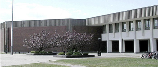 Picture of the front of Sir Robert Borden HS